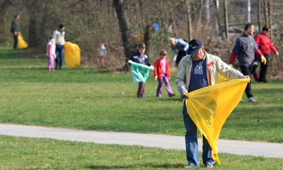 120324 akcija Za lepšo Ljubljano 2012 nrovan 015