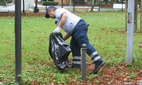 180915 cistilna akcija v parku Tivoli nrovan 022
