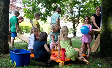 190622 Urejanje gozd prebivalci vrt mescan foto Nejc Trampuž vir IPOP PRostoroz (7)
