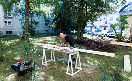 2020 ZUNAJ okolica bloka Sisenska foto Nejc Trampuz 20