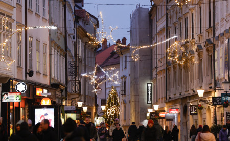 Praznična osvetlitev 2025, foto: N. Rovan