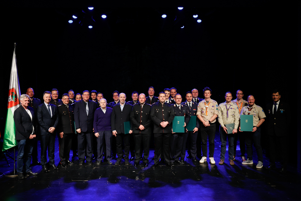 Prejemniki priznanjn na podrocju varstva pred nesrecam nrovan, foto: Nik Rovan