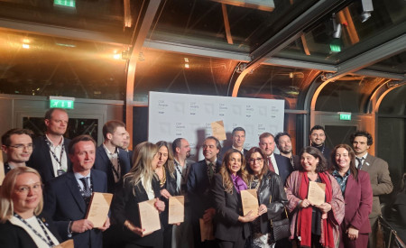 skupinska fotografija nagrajencev