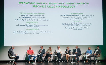 20260527 strokovnorazpravni dogodek odpadki energija in zrak nrovan 033