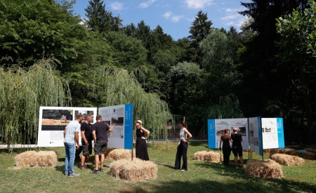 20260715 otvoritev razstave natecajnih resitev ZOO Ljubljan nrovan 044