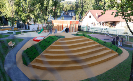 20260923 otvoritev enote Karunova vrtca Trnovo nrovan 062