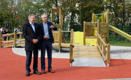 župan zoran janković in matej rovšek na odprtju gibalnega parka dečkova