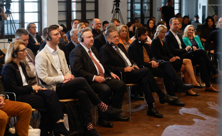 20261023 okrogla miza Ljubljana Dunaj mesto prihodnosti nrovan 012