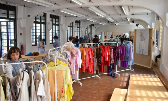 Izmenjevalnica oblačil v Centru Rog, foto: Klara Manca Čanžek