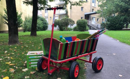 Igrovoz igrišče na Vrtačifoto Nejc Trampuž vir IPOP, KD prostoRož