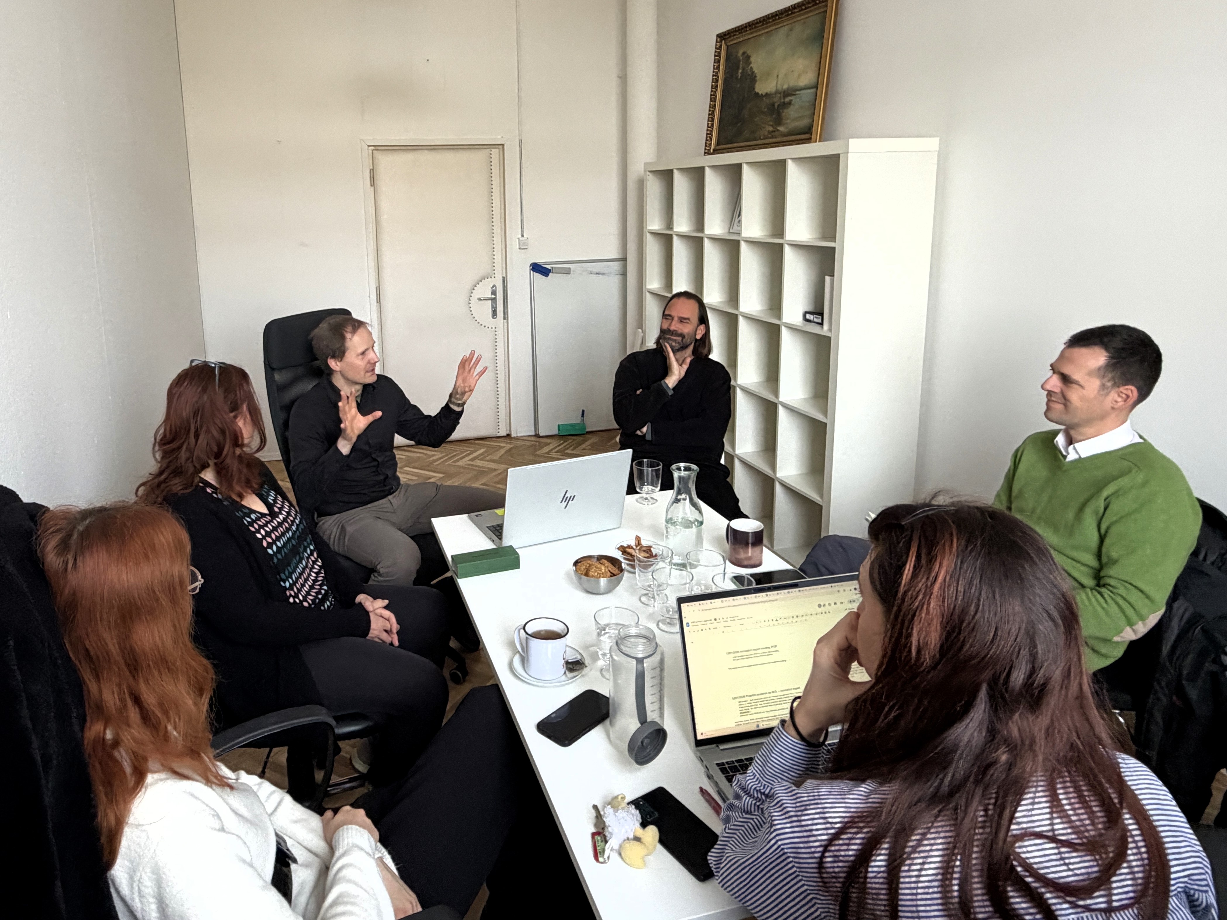 Obisk pri projektnem partnerju IPOP – Inštitut za politike prostora, foto: arhiv MOL