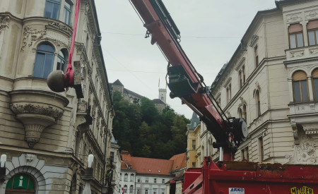 Slika tromostovje