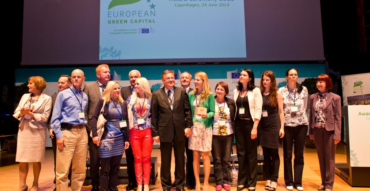 Ekipa MOL ob razglasitvi, da je Ljubljana prejela naziv "Zelena prestolnica Evrope 2016". Photo: Ursula Bach