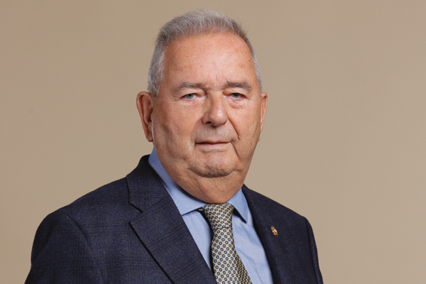 Tone Podobnik