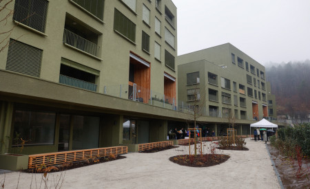 Oskrbovana stanovanja v soseski Črnuški bajer, foto: Nik Rovan