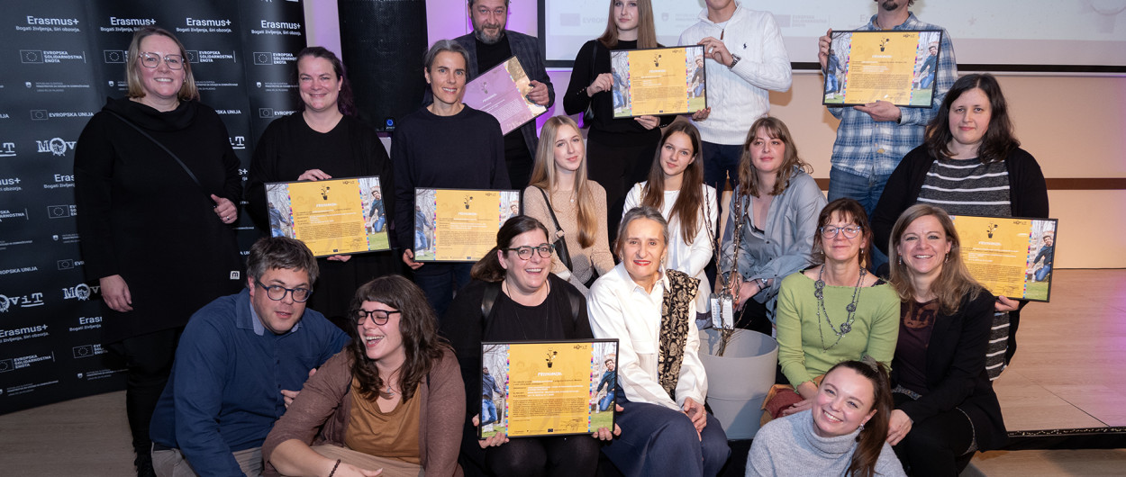 Ustvarjalci projekta Krog sočutja, foto: Laura Palka, MOVIT, JZ Mladi zmaji