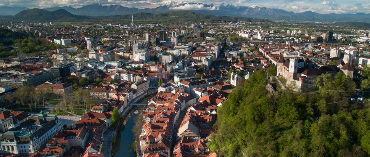 Ljubljana - pogled proti Kamniško-Savinjskim Alpam