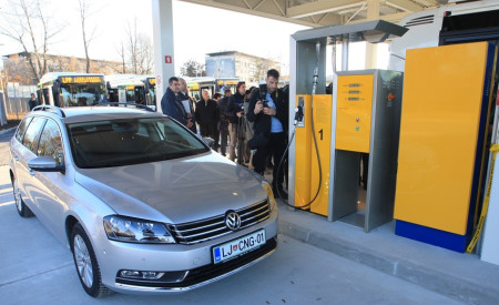 Prva javna polnilnica za vozila na stisnjen zemeljski plin (CNG) v Ljubljani, foto: N. Rovan