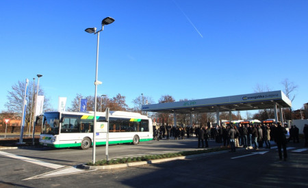 Prva javna polnilnica za vozila na stisnjen zemeljski plin (CNG) v Ljubljani, foto: N. Rovan