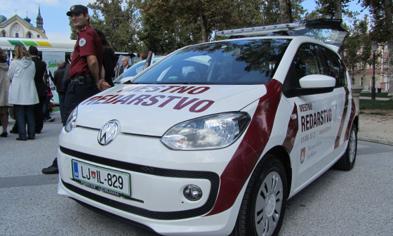Okolju prijazno vozilo Mestnega redarstva_vkontic