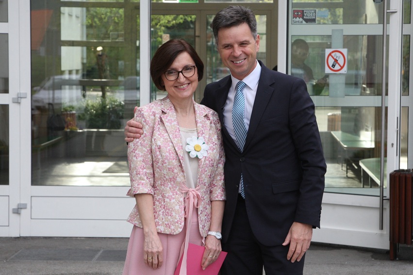 170413 160 let OS Polje nrovan 001