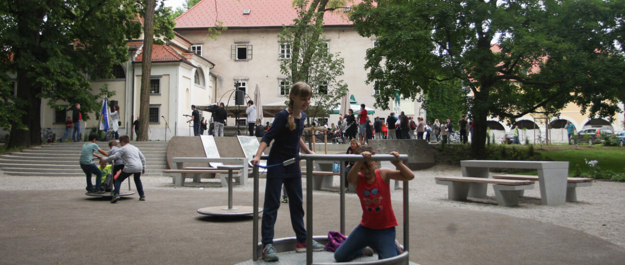 park pred gradom kodeljevo