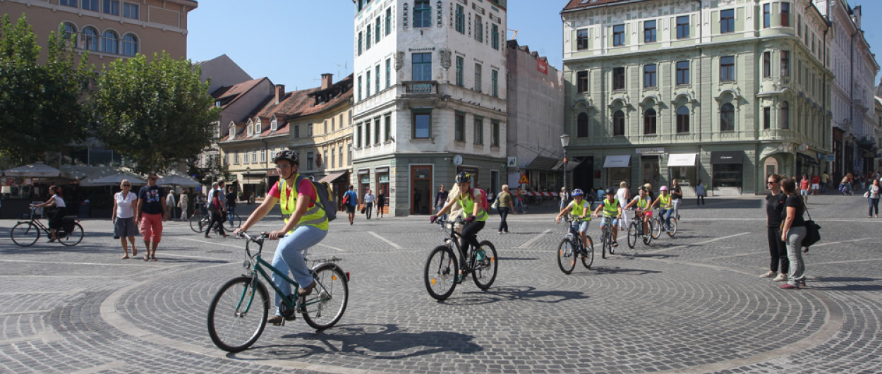 Dogodek za promocijo kolesarjenja v sklopu ETM Foto: Nik Rovan