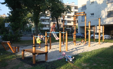 180921 trim otok Savsko naselje nrovan 004