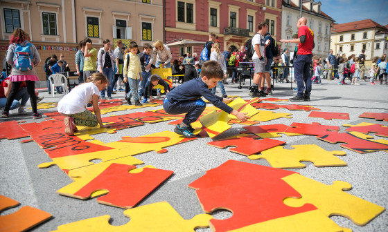 festival Igraj se z mano 