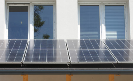 Samooskrbna sončna elektrarna, foto: N. Rovan