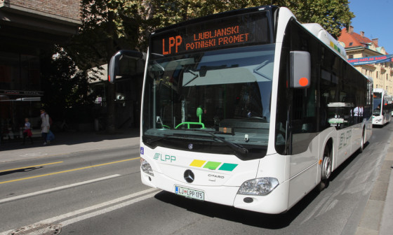 mestni avtobus na Slovenski cesti