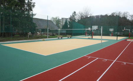 Obnovljeno igrišče OŠ N. H. Maksa Pečarja, foto: Nik Rovan