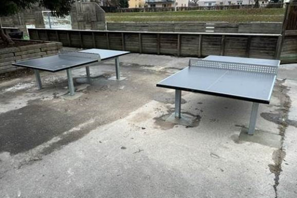 Mizi za namizni tenis na Steletovi ulici. Foto: arhiv MOL