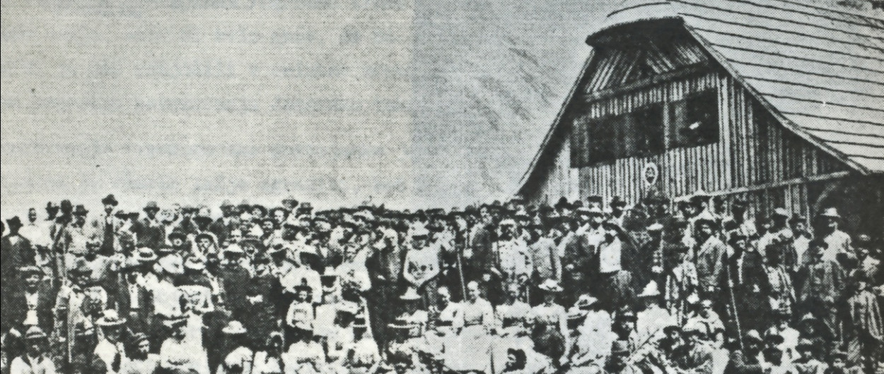 Češka koča ob odprtju leta 1900 