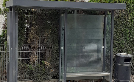 V letu 2021 smo uredili nadstrešek na avtobusni postaji Cesta v Gorice. Foto: arhiv MOL