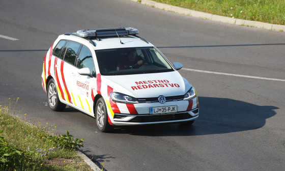 vozilo mestnega redarstva 