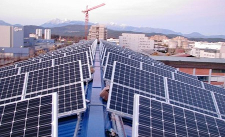 Sončna elektrarna energetika Ljubljana, foto: Srecko Trunkelj