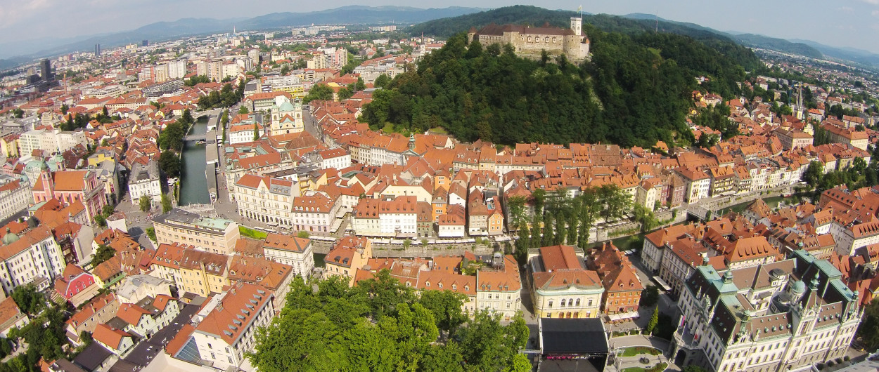 pogled na Ljubljano iz zraka