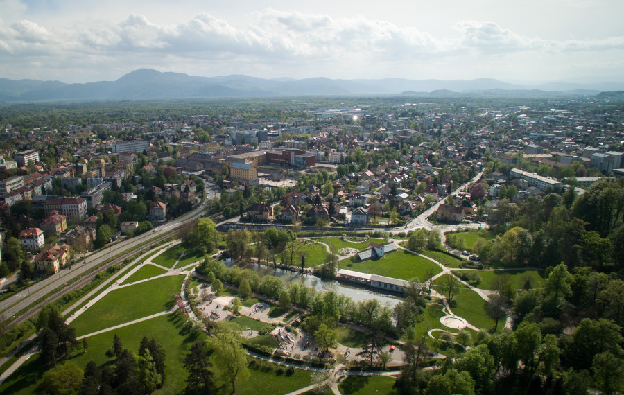 pogled na Ljubljano iz zraka