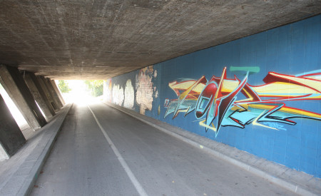20201009 grafitno mesto podhod na Kajuhovi nrovan 002