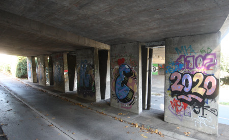 20201103 grafitno mesto podhod na Drenikovi ulici nrovan 003