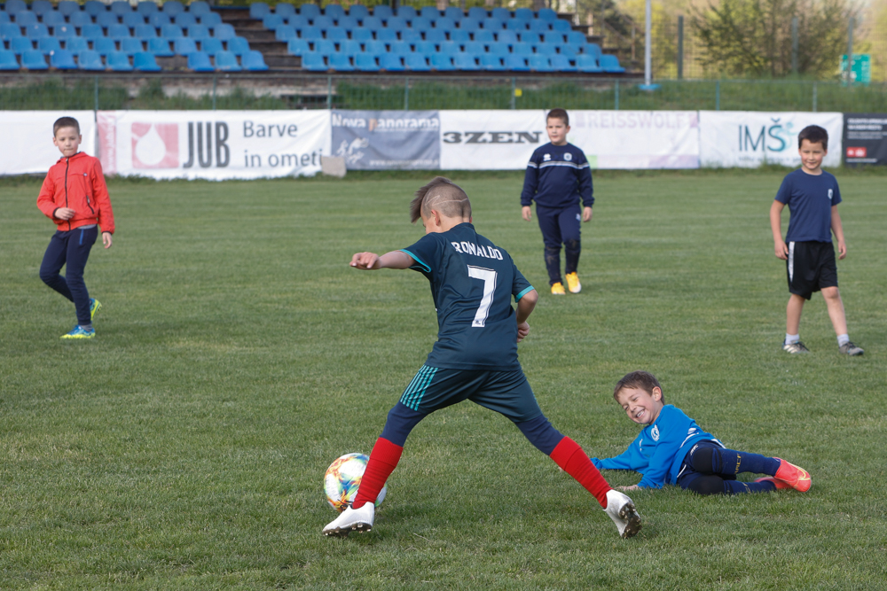 20210503 predaja nogometne zoge cs sentvid nrovan 023