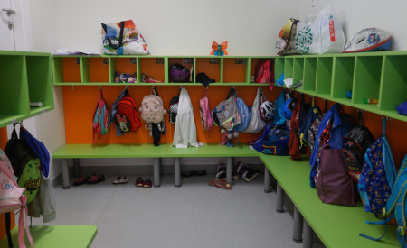 Prenovljene garderobe enote Zarja iski gaj nrovan 034