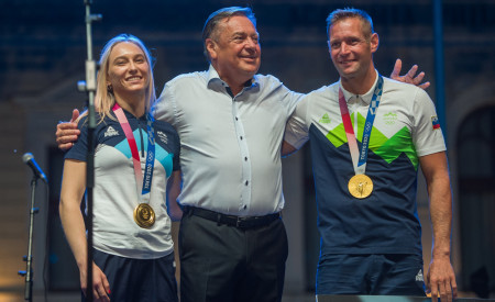 Janja Garnbret, kanuist Benjamin Savšek, županom Zoran Janković. Foto: N. Rovan