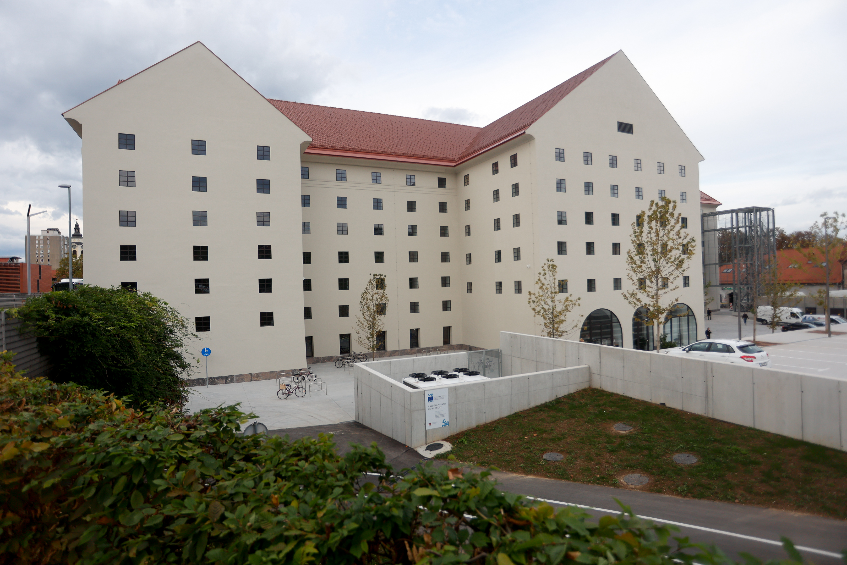20210922 otvoritev Cukrarne nrovan 007