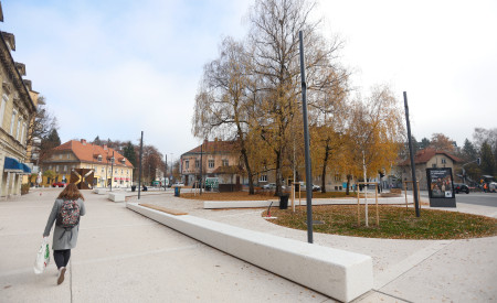 prenovljen trg MDB