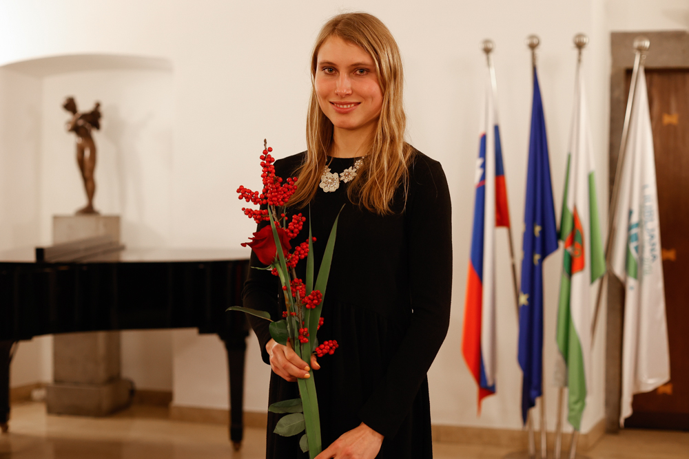 20211130 podelitev nagrad Marjana Rozanca nrovan 054