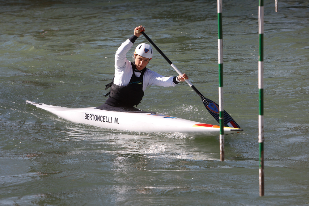 20220412 sajenje dreves olimpijcev nrovan 002