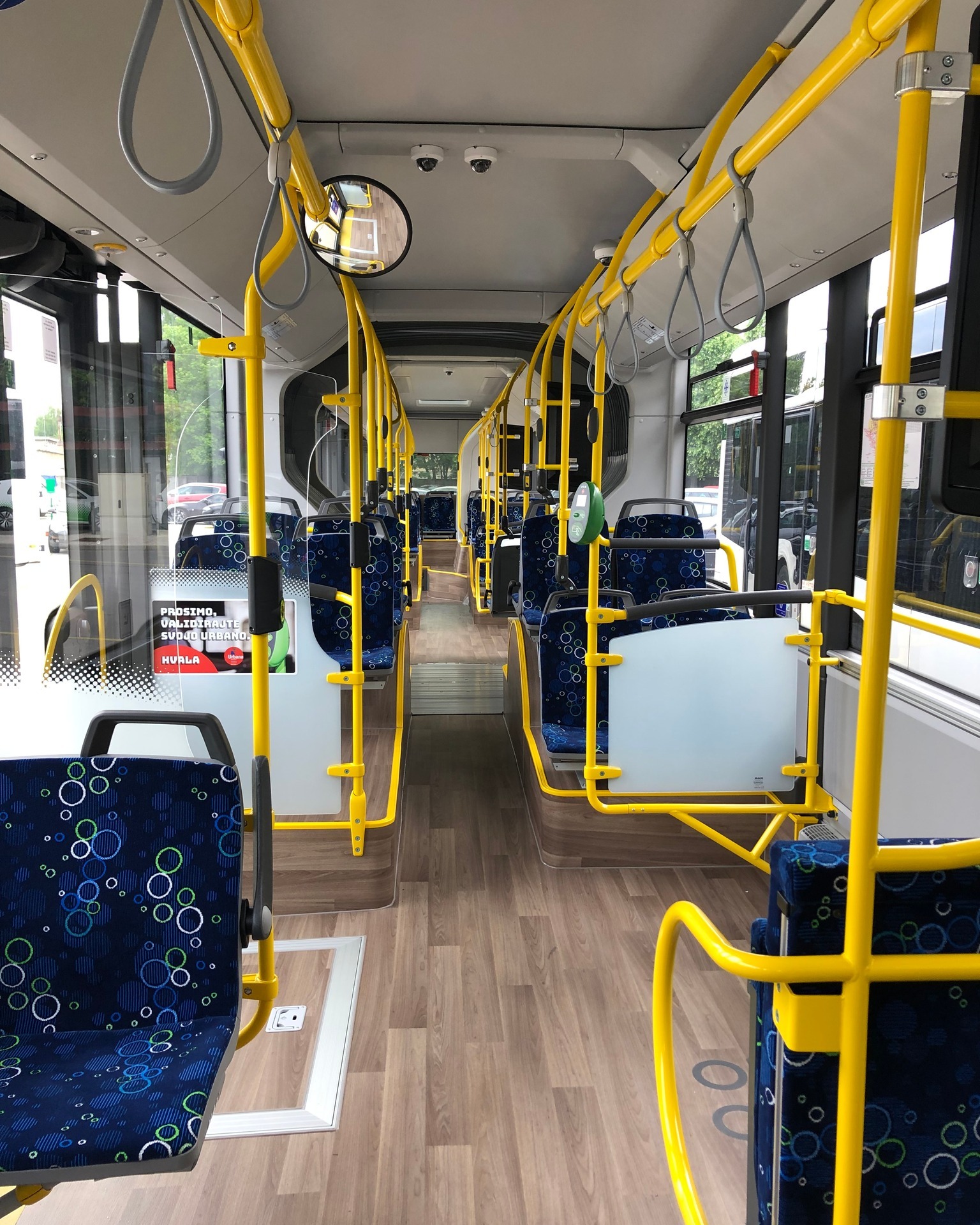 20220517 novi avtobusi vir LPP 03