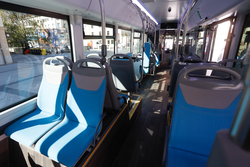 20220922 predstavitev avtobusa na vodik nrovan 052